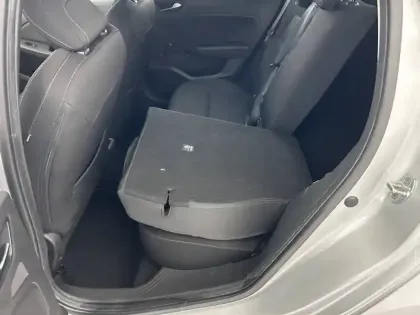 Photo 34 Renault Clio  Blue dCi 85