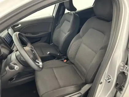 Photo 17 Renault Clio  Blue dCi 85