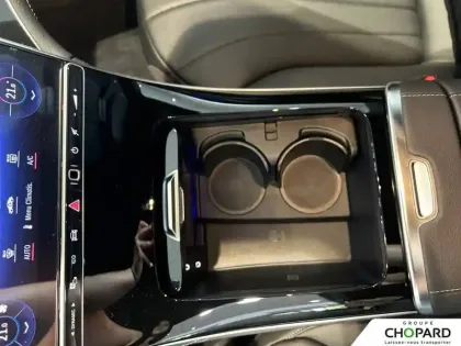 Photo 90 Mercedes EQE  300