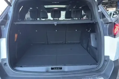 Photo 15 Peugeot 5008  PureTech 130ch S&S EAT8