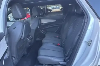 Photo 18 Peugeot 5008  PureTech 130ch S&S EAT8