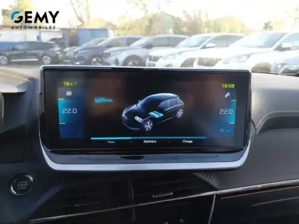 Photo 16 Peugeot 208  Electrique 50 kWh 136ch