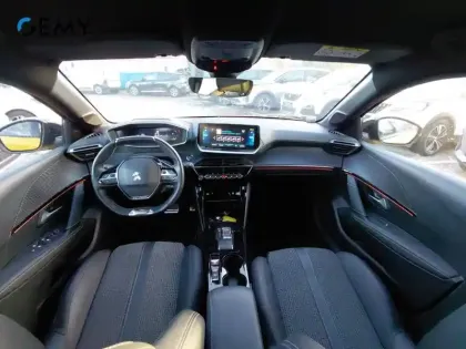 Photo 7 Peugeot 208  Electrique 50 kWh 136ch