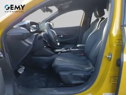 Photo 8 Peugeot 208  Electrique 50 kWh 136ch