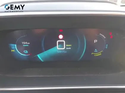 Photo 19 Peugeot 208  Electrique 50 kWh 136ch