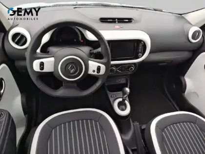 Photo 7 Renault Twingo  III E-Tech