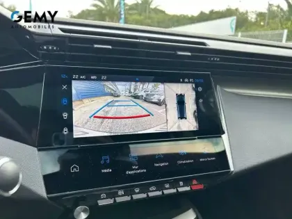 Photo 15 Peugeot 308  Electrique 55 kWh 156ch