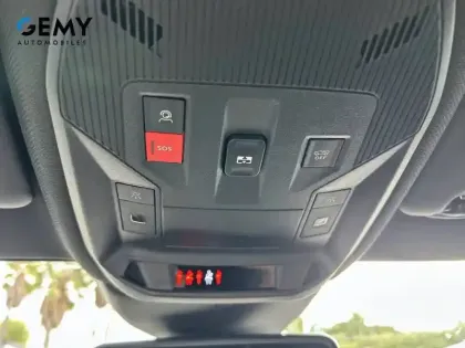 Photo 16 Peugeot 308  Electrique 55 kWh 156ch