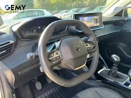 Photo 31 Peugeot 208  100 S&S BVM6