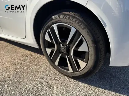 Photo 10 Peugeot 208  100 S&S BVM6