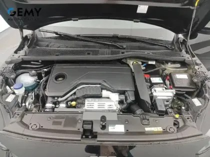 Photo 12 Peugeot 208  Hybrid 110 e-DCS6