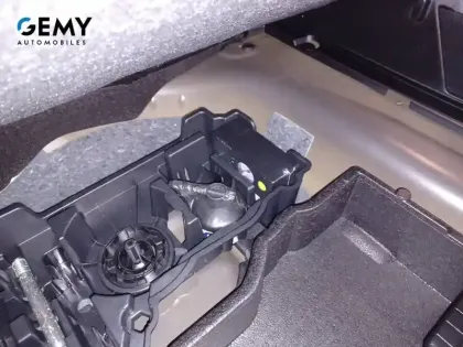 Photo 48 Peugeot 2008  PureTech 100 S&S BVM6