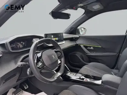 Photo 8 Peugeot 2008  Electrique 136 ch