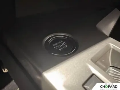 Photo 13 Peugeot 408  Hybrid 145 e-DCS6