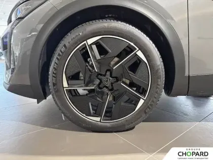 Photo 11 Peugeot 408  Hybrid 145 e-DCS6