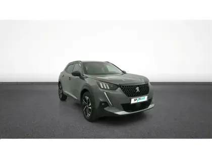 Photo 37 Peugeot 2008  PureTech 130 S&S BVM6