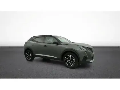 Photo 36 Peugeot 2008  PureTech 130 S&S BVM6