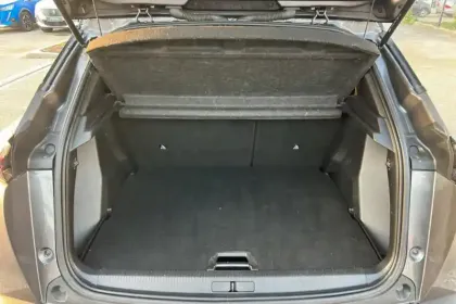 Photo 8 Peugeot 2008  PureTech 130 S&S BVM6