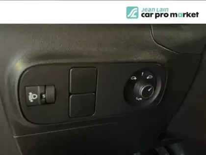 Photo 19 Citroën C3  SOCIETE BLUEHDI 100 S&S BVM6