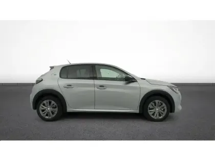 Photo 9 Peugeot 208  Electrique 50 kWh 136ch