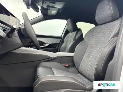 Photo 6 Peugeot 3008  Hybrid 145 e-DCS6