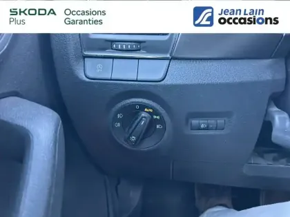 Photo 17 Skoda Fabia  1.0 MPI 60 ch BVM5