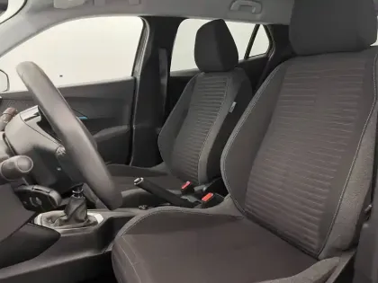 Photo 13 Peugeot 2008  PureTech 100 S&S BVM6