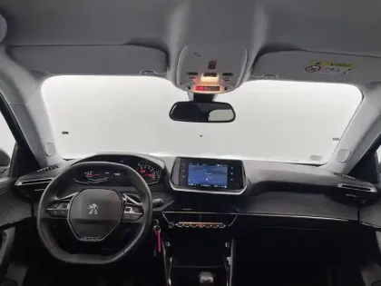 Photo 26 Peugeot 2008  PureTech 100 S&S BVM6