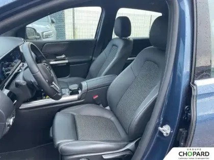 Photo 10 Mercedes Classe B  180 d 8G-DCT