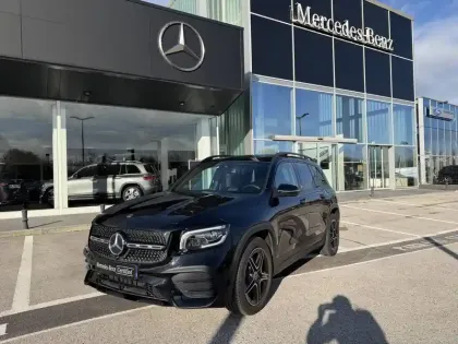 Photo 44 Mercedes GLB  200 d 8G-DCT