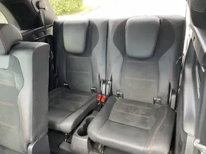 Photo 19 Mercedes GLB  200 d 8G-DCT