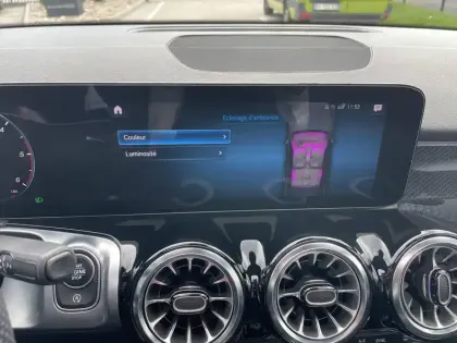 Photo 28 Mercedes GLB  200 d 8G-DCT