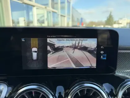 Photo 63 Mercedes GLB  200 d 8G-DCT