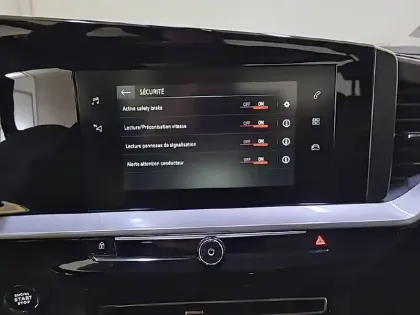 Photo 22 Opel Mokka  Electrique 136 ch & Batterie 50 kWh