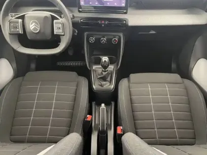 Photo 29 Citroën C3  Turbo 100 ch BVM6