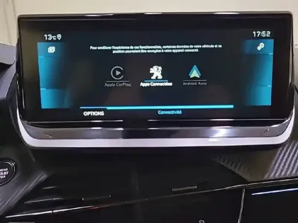 Photo 23 Peugeot 2008  PureTech 130 S&S EAT8