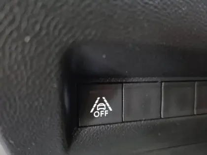 Photo 29 Peugeot 2008  PureTech 130 S&S EAT8