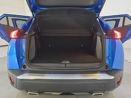 Photo 5 Peugeot 2008  PureTech 130 S&S EAT8