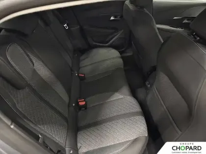 Photo 38 Peugeot 208  Hybrid 110 e-DCS6