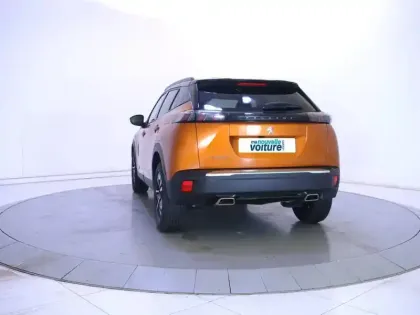 Photo 6 Peugeot 2008  PureTech 130 S&S EAT8