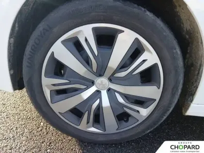 Photo 20 Peugeot 208  BlueHDi 100 S&S BVM6