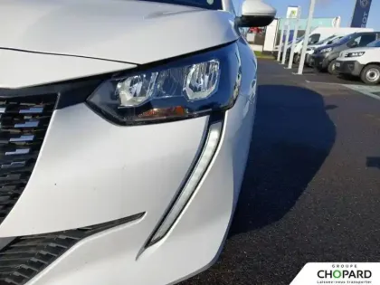 Photo 21 Peugeot 208  BlueHDi 100 S&S BVM6