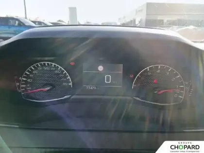 Photo 16 Peugeot 208  BlueHDi 100 S&S BVM6