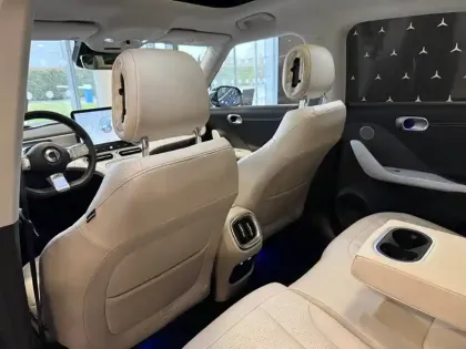 Photo 24 Smart Smart 1 Smart #1 368 ch