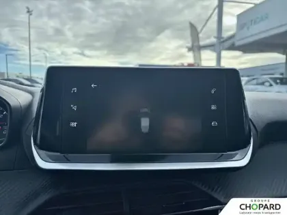 Photo 14 Peugeot 208  PureTech 100 S&S EAT8