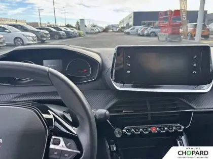 Photo 11 Peugeot 208  PureTech 100 S&S EAT8