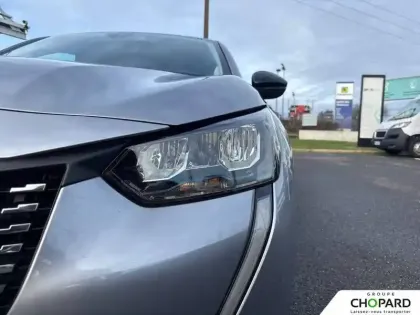 Photo 21 Peugeot 208  PureTech 100 S&S EAT8