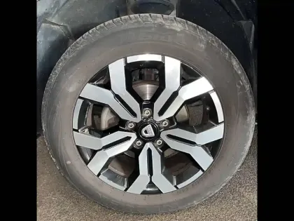 Photo 17 Dacia Duster  TCe 150 FAP 4x2 EDC