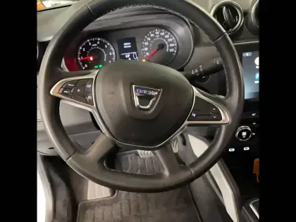 Photo 12 Dacia Duster  TCe 150 FAP 4x2 EDC