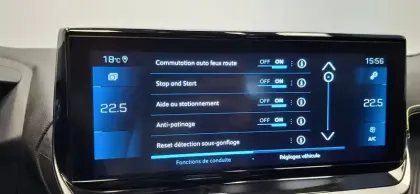 Photo 29 Peugeot 2008  PureTech 130 S&S BVM6